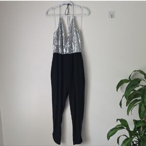NWT CURVY SENSE 1X SEQUIN HALTER JUMPSUIT